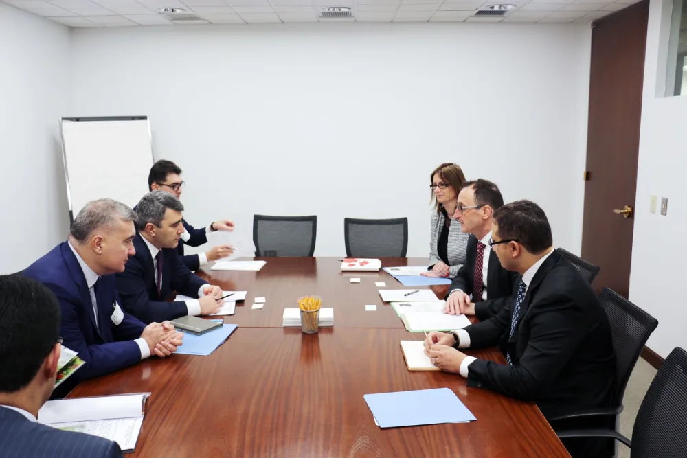 İnam Kərimov AMERİKAYA GETDİ