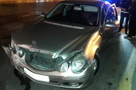 Usta çalışdığı avtoservisdən “Mercedes” oğurladı