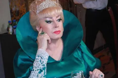 İlhamədən sonra o, özünə - "KRALİÇA"ADI VERDİ - FOTO