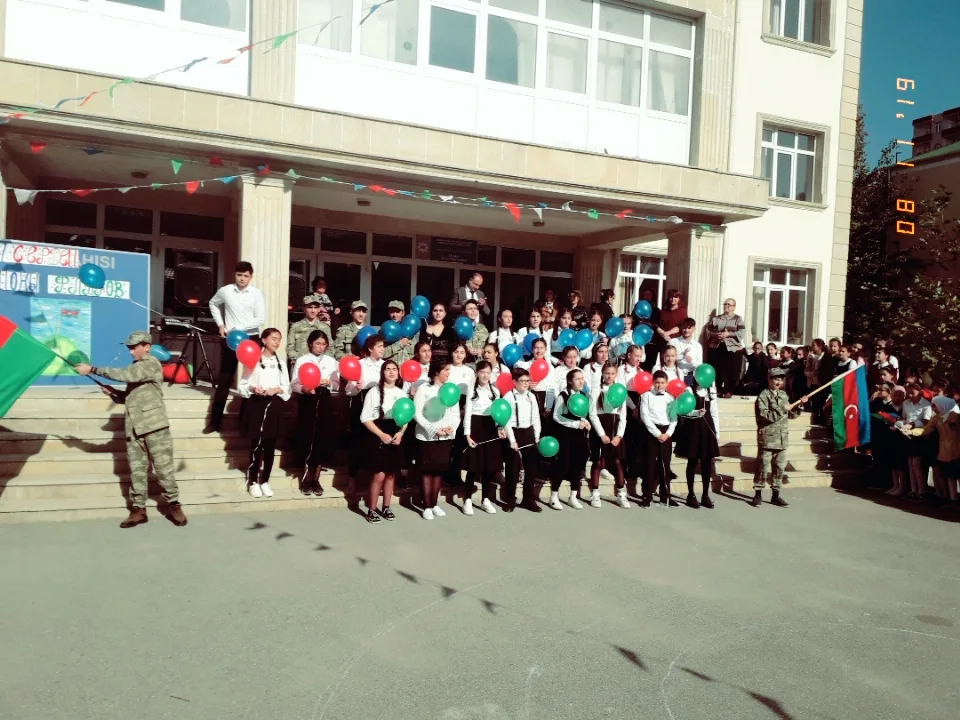 “Milyon ürək, bir bayraq” - Dövlət Bayrağı günü qeyd edildi - FOTO