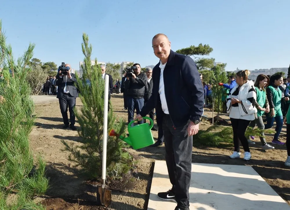 İlham Əliyev və Mehriban Əliyeva - “Gənclik” parkında - FOTOLAR