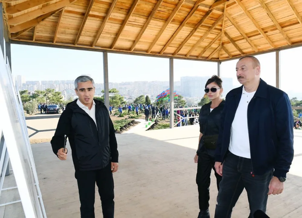 İlham Əliyev və Mehriban Əliyeva - “Gənclik” parkında - FOTOLAR