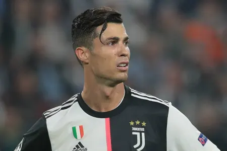 Ronalda yeni məşqçini təhqir etdi: - "İt oğlu"