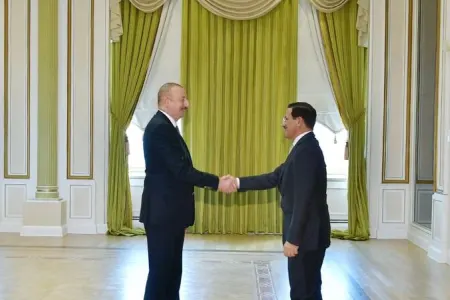 Prezident BƏƏ-nin İqtisadiyyat nazirini - QƏBUL ETDİ - FOTO - YENİLƏNİB
