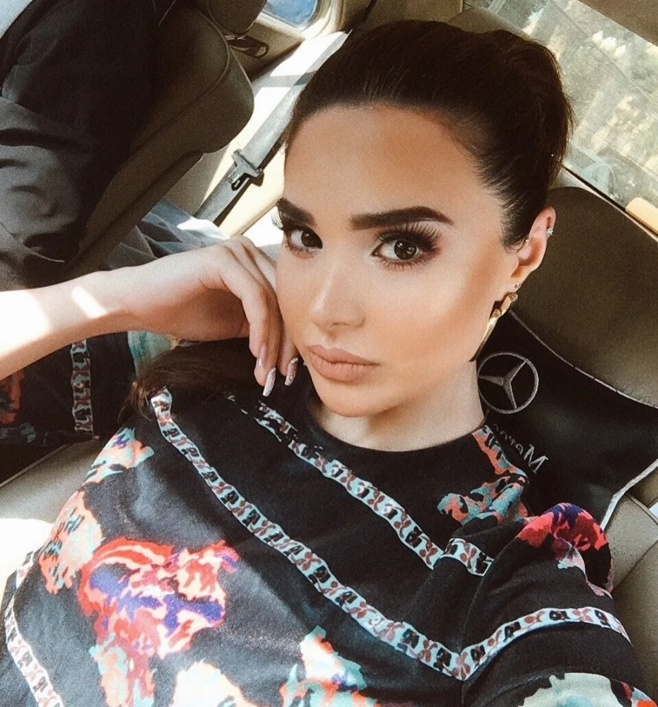 Bu aparıcı ARB-dən - AYRILDI - FOTO