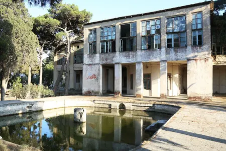Hacı Zeynalabdin Tağıyevin Mərdəkandakı - EVİ TƏMİR EDİLİR