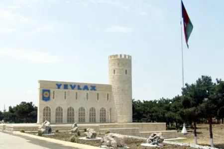 Prezident Yevlaxa 5 milyon manat - ayırdı