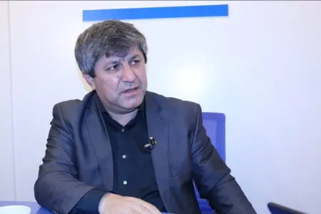 Əvəz Zeynallının üzərindəki qadağa götürüldü - baş redaktor ölkədən çıxa bilər