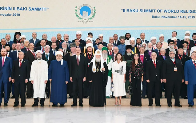 Prezident: - "Azərbaycanda bütün dinlərin nümayəndələri sərbəst yaşayır, fəaliyyət göstərir, öz dini ayinlərini icra edirlər"
