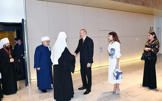 Prezident: - "Azərbaycanda bütün dinlərin nümayəndələri sərbəst yaşayır, fəaliyyət göstərir, öz dini ayinlərini icra edirlər"