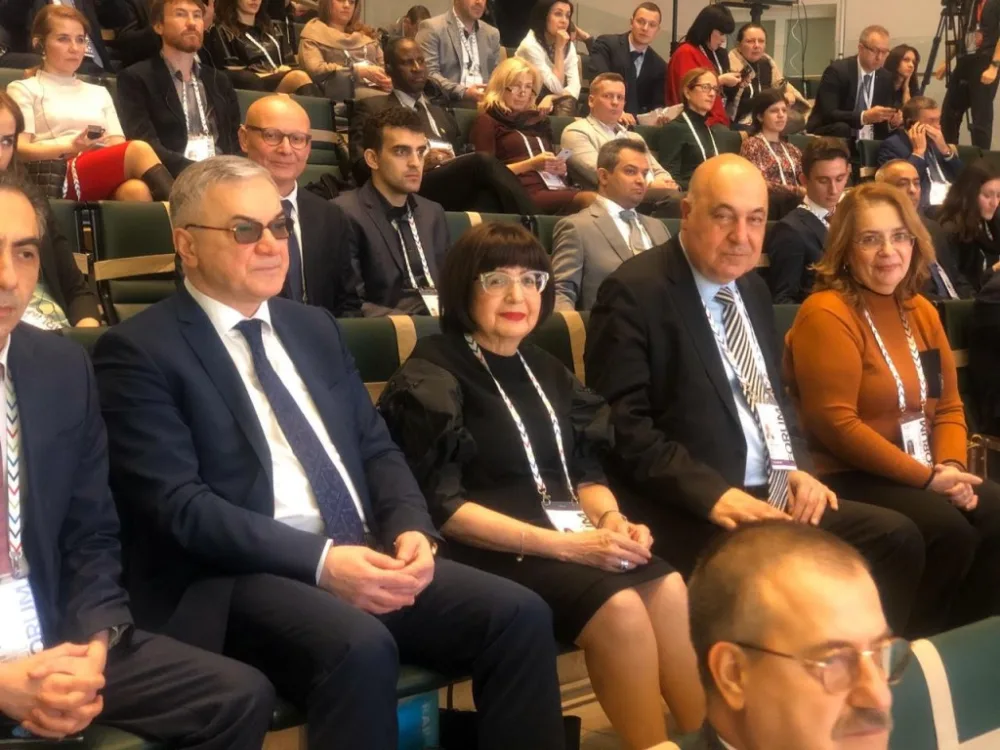 Azərbaycan nümayəndə heyəti VIII Beynəlxalq Sankt-Peterburq Mədəniyyət Forumunda