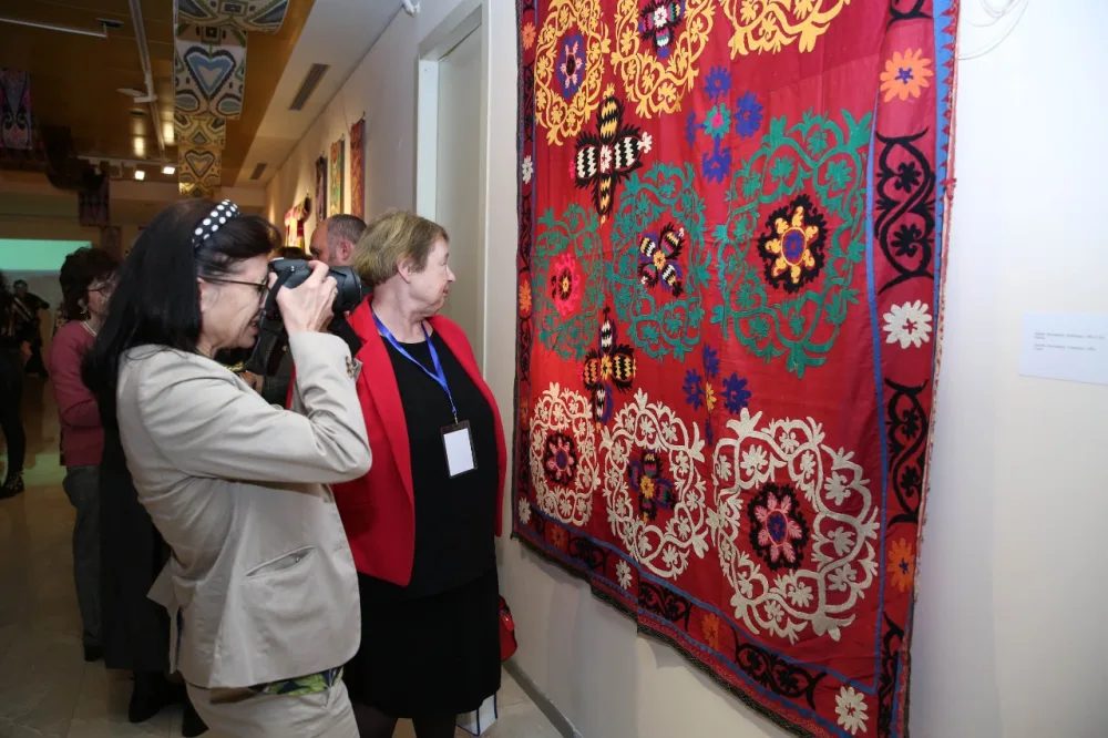 "Muzeylər, tekstil kolleksiyaları və qarşılıqlı əməkdaşlıq perspektivləri" - adlı beynəlxalq konfransın açılışı olub