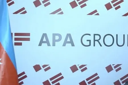 APA 15 yaşını qeyd edir