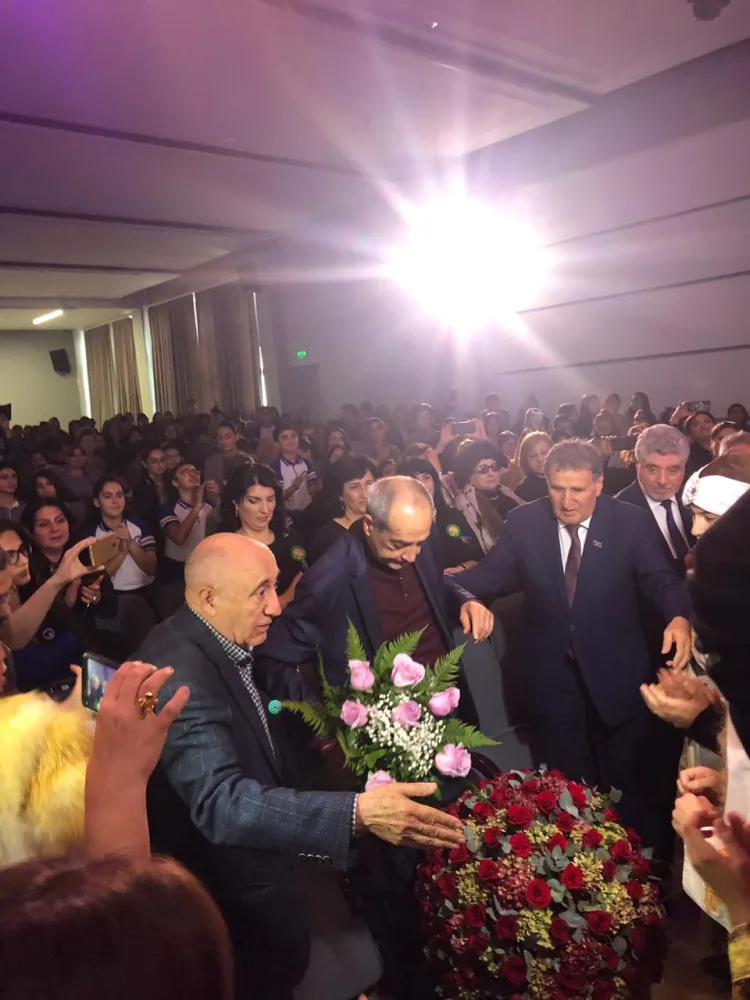 Rasim Balayevi heç zaman belə görmədiniz - FOTO - VİDEO