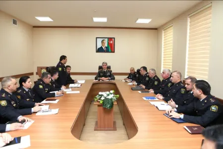 Vilayət Eyvazov yeni rəisi kollektivə - təqdim etdi