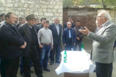 74 yaşlı deputat: - Partiya məsləhət görsə, yenə namizəd olacağam