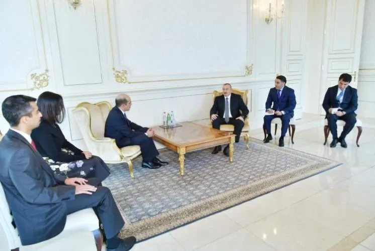İlham Əliyev İordaniya və Qətərin yeni səfirlərinin etimadnaməsini qəbul etdi - FOTOLAR