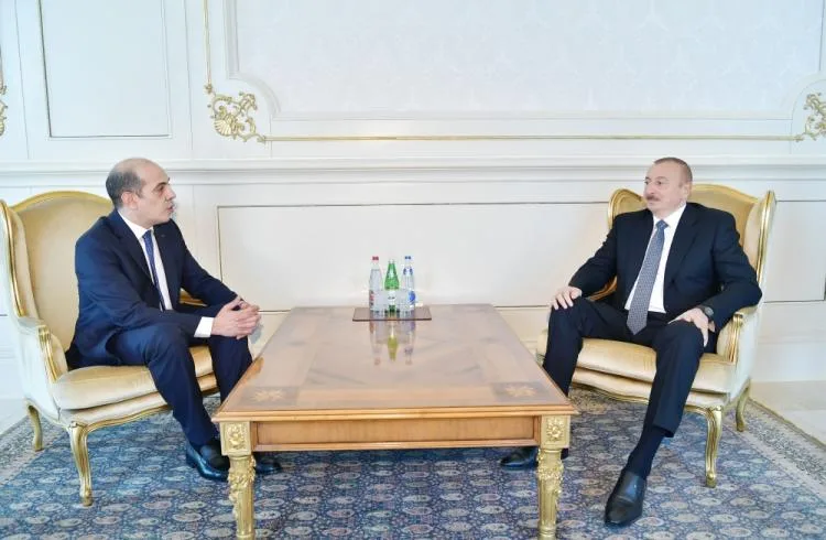 İlham Əliyev İordaniya və Qətərin yeni səfirlərinin etimadnaməsini qəbul etdi - FOTOLAR