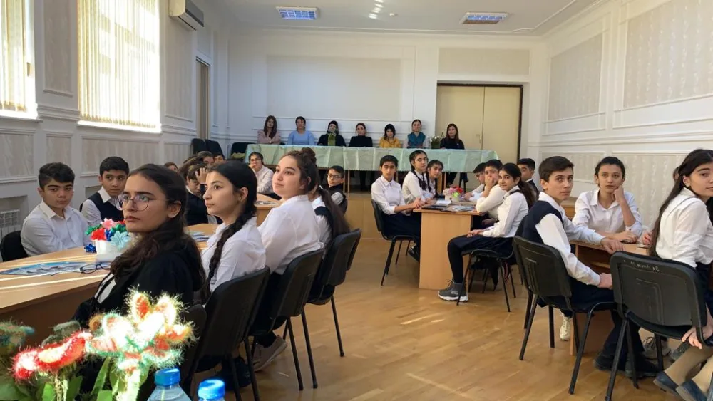 “Uşaqların zorakılıqdan müdafiəsi” mövzusunda təlim keçirildi - FOTO
