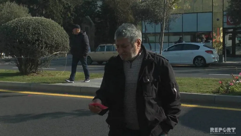 Sumqayıt səmasında uçan helikopterlərdən sakinlər üçün - dəvətnamə atıldı - FOTO - VİDEO