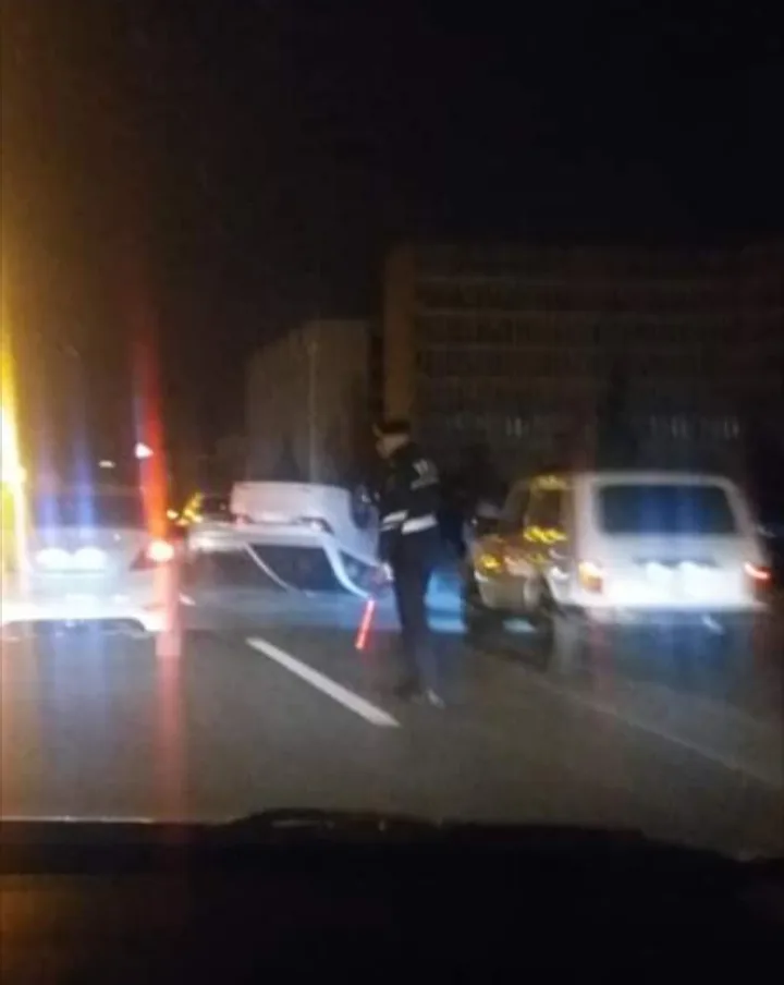 Bakıda sürücü maşını aşırdı