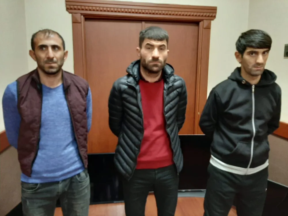 Bir evdən 3 dəfə oğurluq edən dəstə - YAXALANDI - FOTO - VİDEO