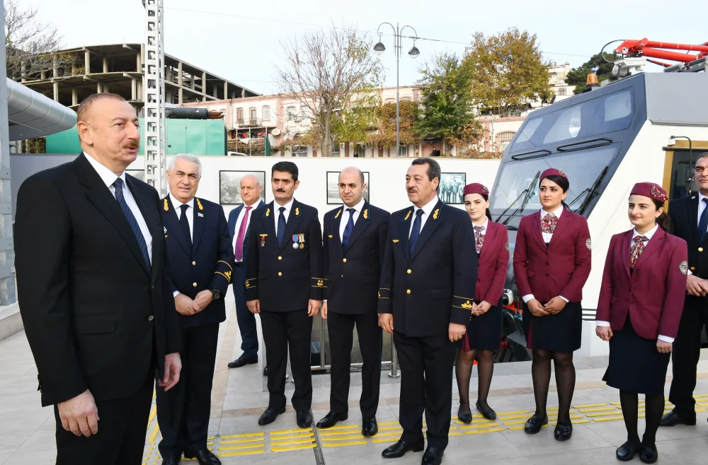 Prezident Pirşağı dəmir yolu stansiyasının - AÇILIŞINDA - FOTOLAR - VİDEO - YENİLƏNDI-2