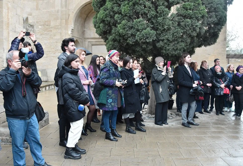 “Alüminium” VI Bakı Beynəlxalq Müasir İncəsənət Biennalesi çərçivəsində - EKSPOZİSİYALARIN AÇILIŞI OLUB - FOTOLAR
