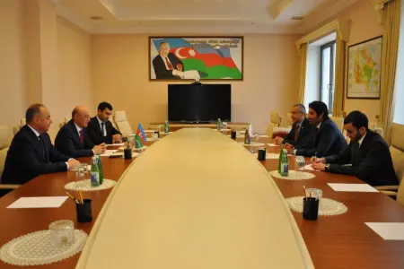 Kəmaləddin Heydərov Qətərin Azərbaycandakı səfiri ilə görüşdü