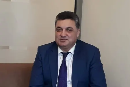 Prezident Namiq Mənanı - təltif etdi