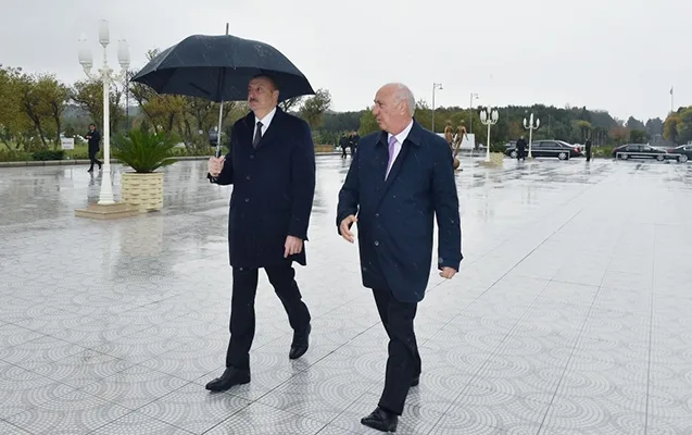 Prezident Sumqayıt Bulvarında olub - -FOTOLAR