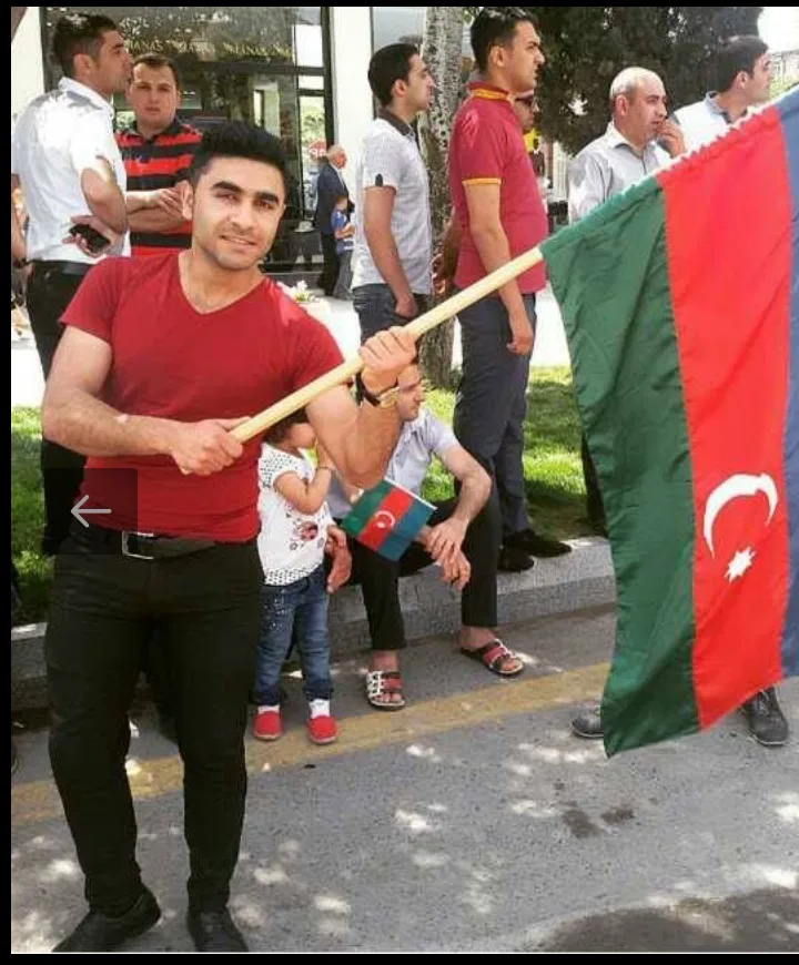 "Aprel şəhidinin uşağı xəstədi" adı ilə - DƏLƏDUZLUQ - şəhid anası ifşa etdi