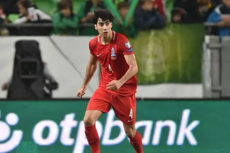 İngiltərə klubu milli futbolçumuzu - TRANSFER etmək istəyir