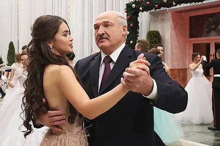 Adı prezidentlə hallanan 22 yaşlı deputat: - “Yalandır, aramızda heç nə yoxdur”