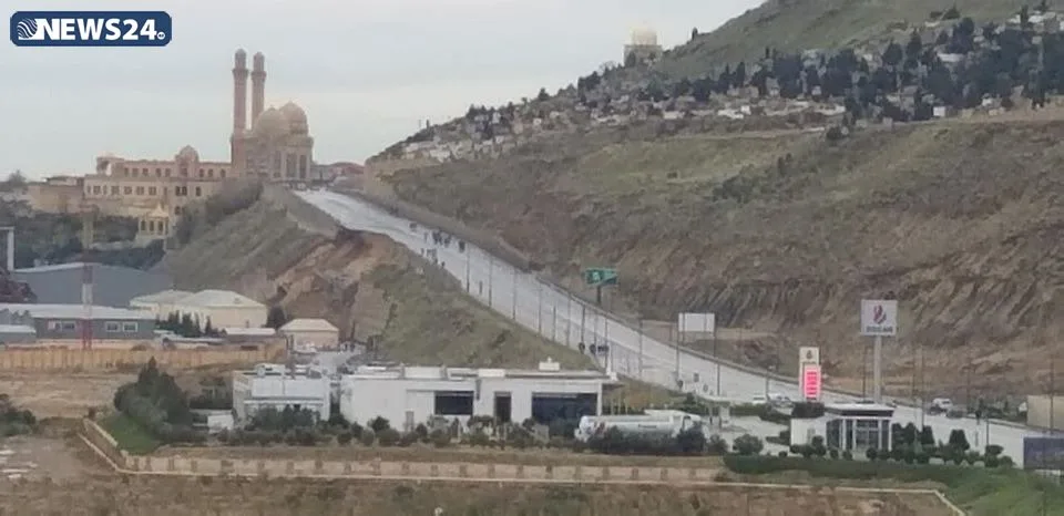 Bibiheybət yolunun sürüşmədən sonrakı son vəziyyəti - FOTOLAR