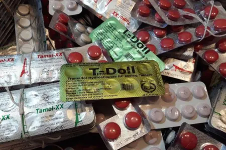 Güclü təsiredici dərman satan aptek müdiri - TUTULDU - AZƏRBAYCANDA
