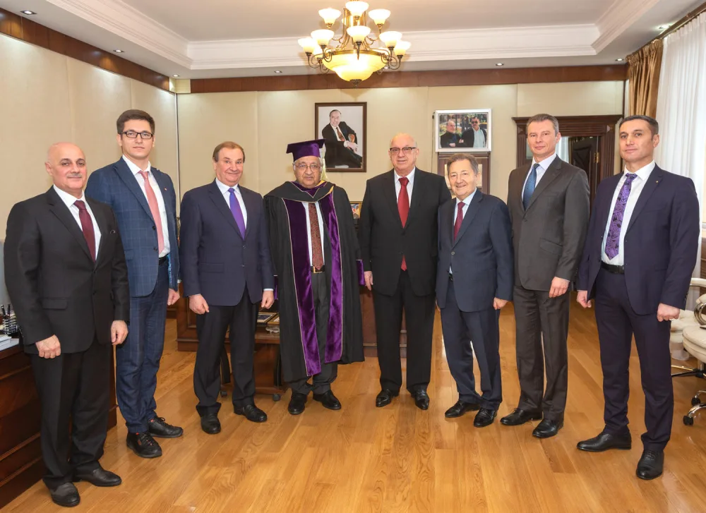 Akademik Arif Paşayev - TƏLTİF EDİLDİ- FOTO