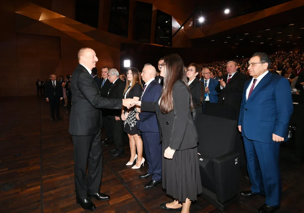 Prezident BDU-nun 100 illik yubileyində - FOTO- VİDEO - YENİLƏNDİ 2
