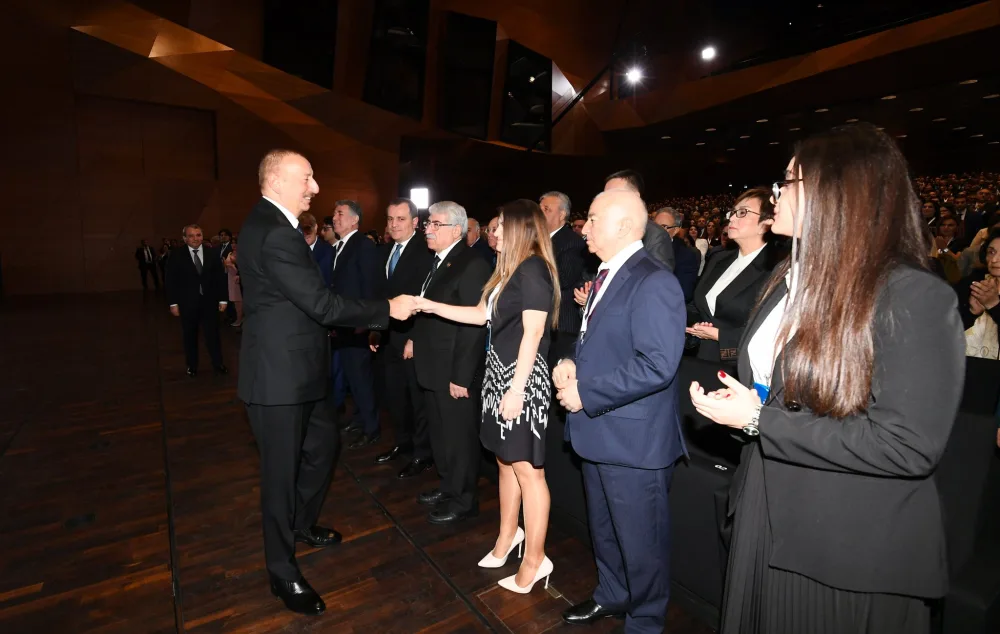 Prezident BDU-nun 100 illik yubileyində - FOTO- VİDEO - YENİLƏNDİ 2