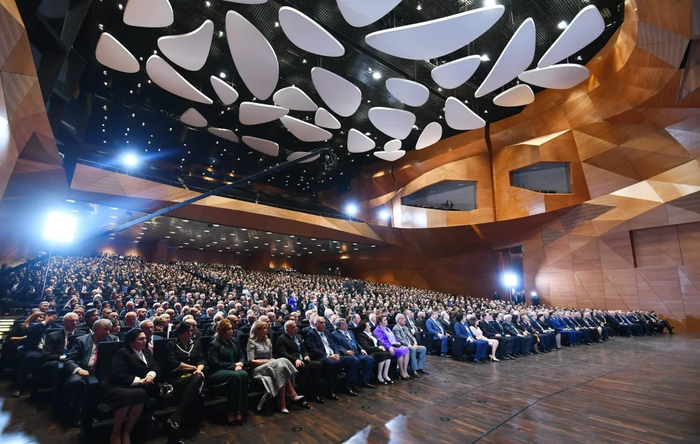 Prezident BDU-nun 100 illik yubileyində - FOTO- VİDEO - YENİLƏNDİ 2