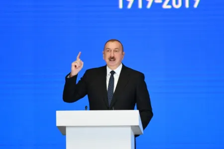 "Gəncəni bombalamısınız, Qarabağı, Şuşanı, Laçını satmısınız" - Prezidentdən SƏRT SÖZLƏR