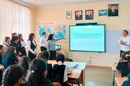 Təhsil müəssisələrində “Bullinq” mövzusu- - zorakılığa son