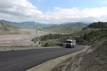 Quba-Qonaqkənd yolu - YENİDƏN QURULUR - FOTO