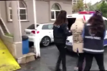 Məktəblilərə narkotik satan azərbaycanlı saxlanıldı