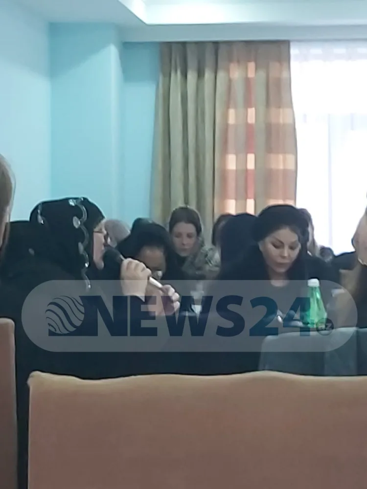 Aygün Kazımova qardaşının - YAS MƏRASİMİNDƏ - FOTOLAR