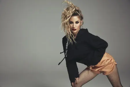 İrem "bakirəsən?" sualına - ŞƏKİL İLƏ CAVAB VERDİ - FOTO