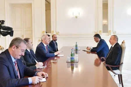 "Bir sözlə, qarşıda işlər çoxdur" - Prezident İlham Əliyev