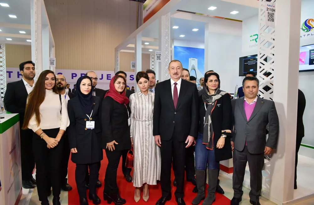 Prezident və xanımı "Bakutel-2019” - SƏRGİSİNDƏ