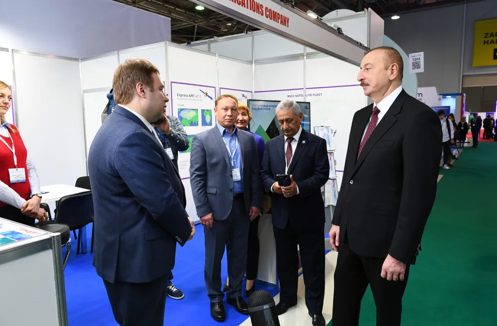 Prezident və xanımı "Bakutel-2019” - SƏRGİSİNDƏ