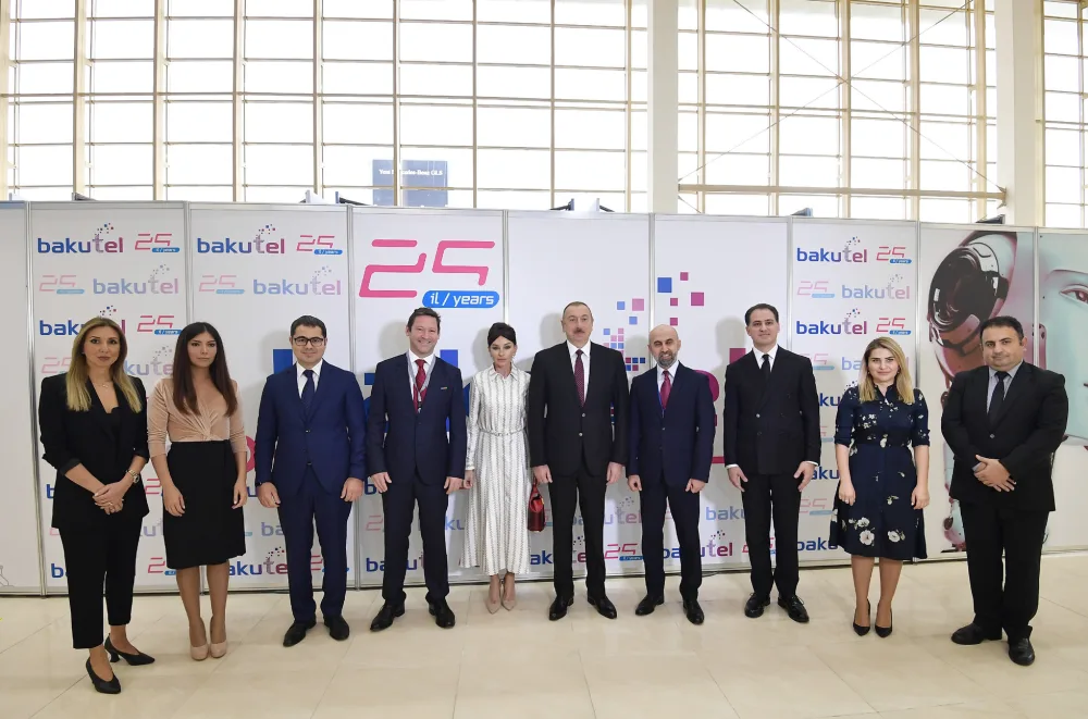Prezident və xanımı "Bakutel-2019” - SƏRGİSİNDƏ